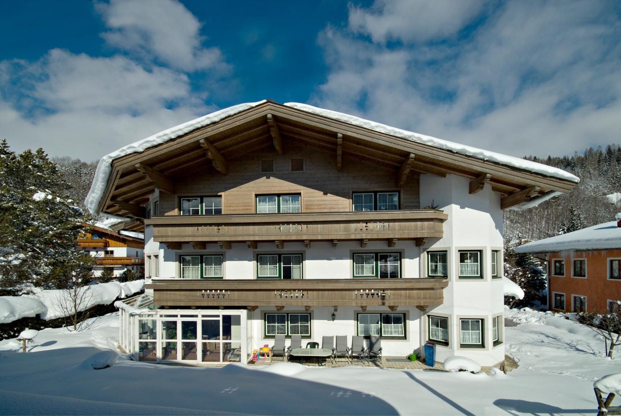Appartements Familie Grundner Leogang Exteriör bild